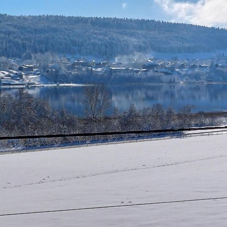 Fab Apartment Saint-Point-Lac Bagian luar foto