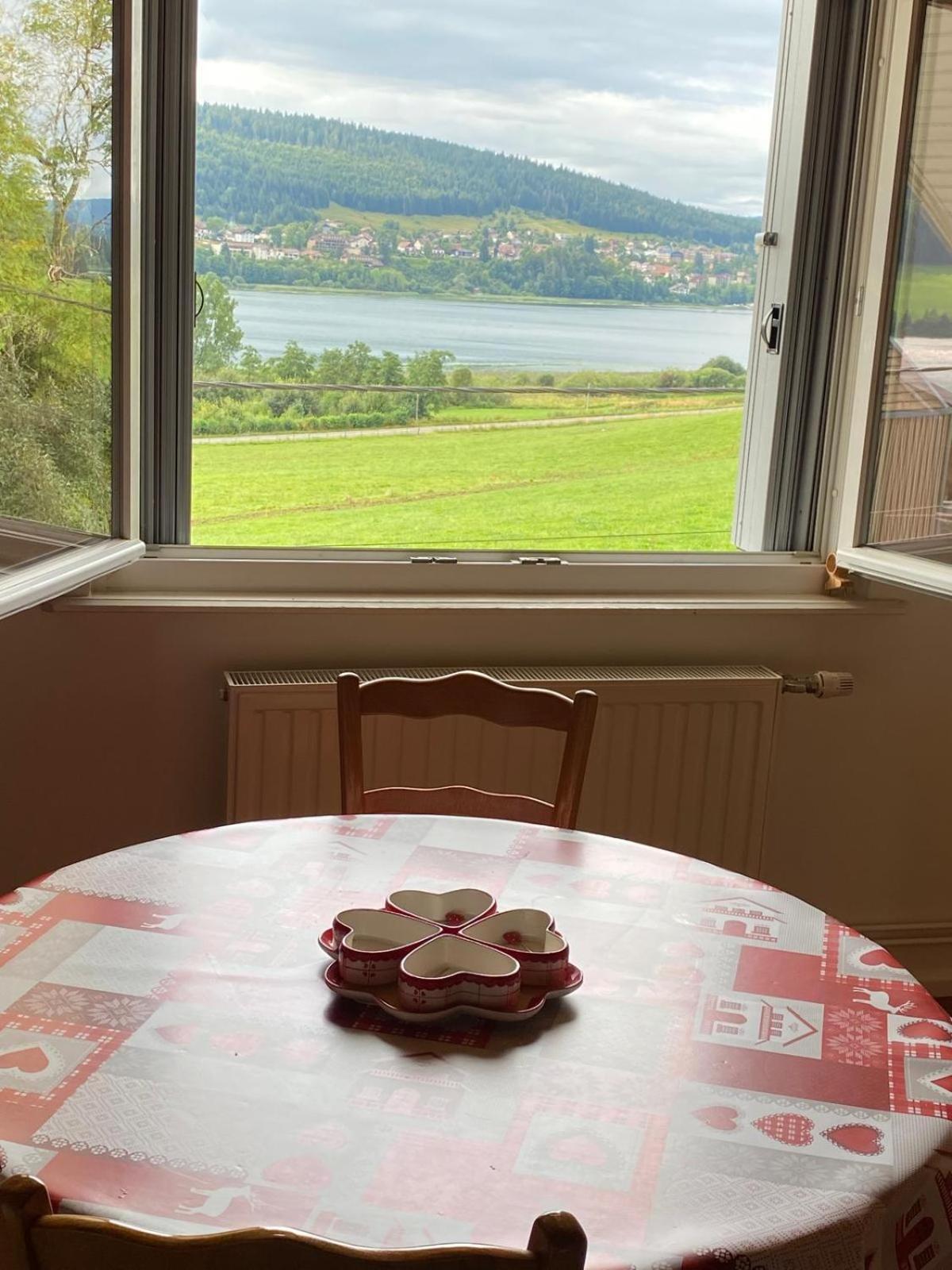 Fab Apartment Saint-Point-Lac Bagian luar foto