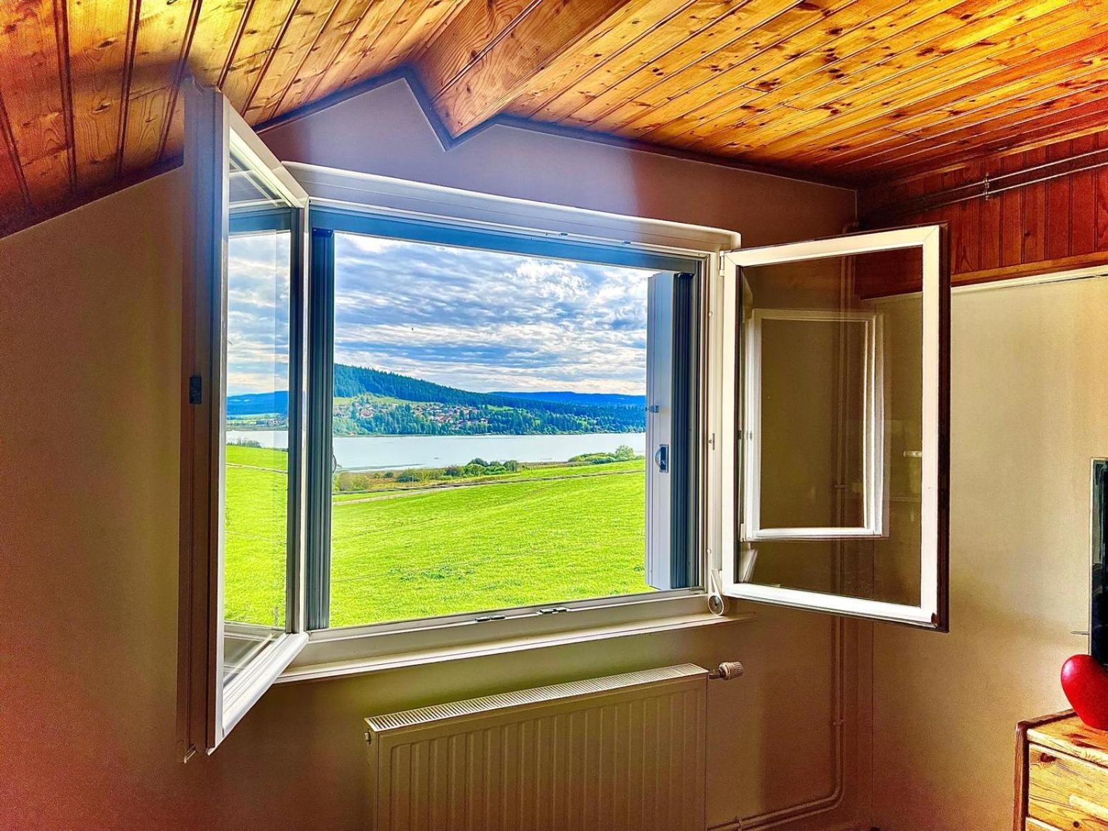 Fab Apartment Saint-Point-Lac Bagian luar foto