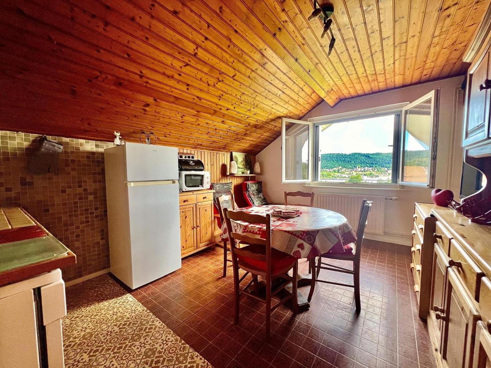 Fab Apartment Saint-Point-Lac Bagian luar foto